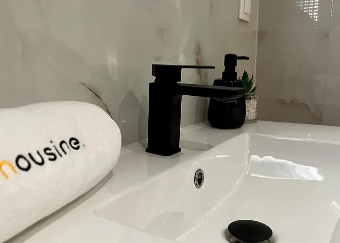 Appartement Rising Sun 3 By Housine,pl *